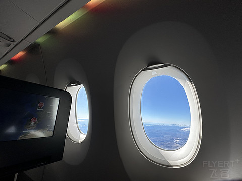 Iberia伊比利亚航空 伦敦-马德里 A359商务体验