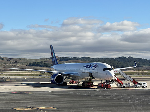 Iberia伊比利亚航空 伦敦-马德里 A359商务体验