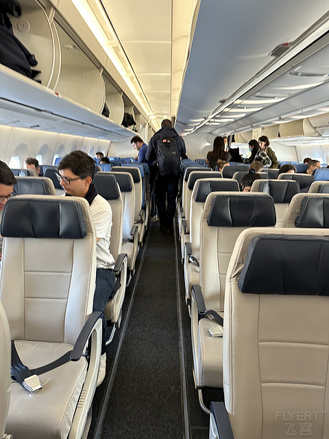 Iberia伊比利亚航空 伦敦-马德里 A359商务体验