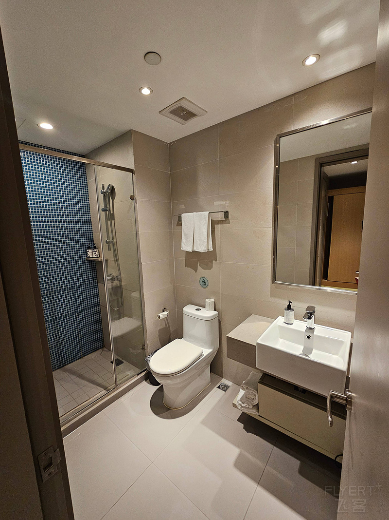 155156RQiWPJ6MgT4D1adQ.jpg