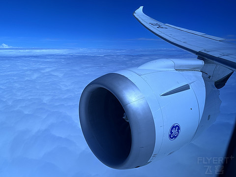 探访浦东IHG联名海翼轩贵宾室，海航787商务舱飞行体验，上海浦东PVG-广州白云CAN