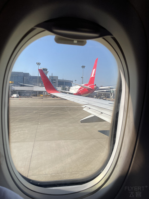 虹桥T1 休息室V01 | 上海SHA-台北松山TSA | 上航B738 两岸航线