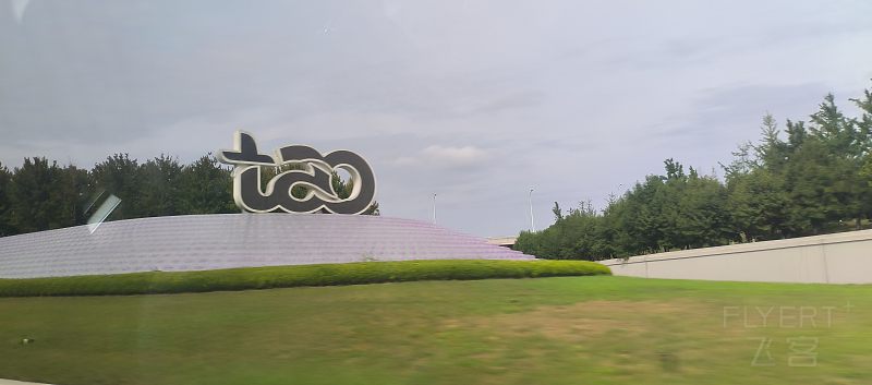 150942iyVRwAivnDnI4gWz.jpg