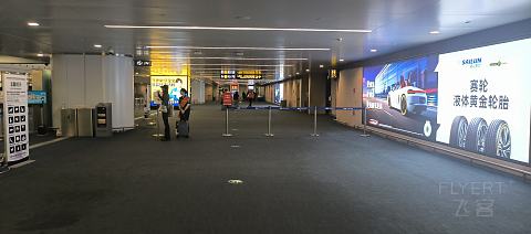 87【TAO喜提延误调时 偶遇盲盒乘务长和熟悉2号】MU2518公务舱报告