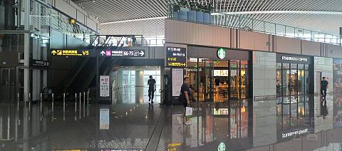 87【TAO喜提延误调时 偶遇盲盒乘务长和熟悉2号】MU2518公务舱报告