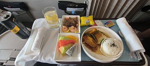 87【TAO喜提延误调时 偶遇盲盒乘务长和熟悉2号】MU2518公务舱报告