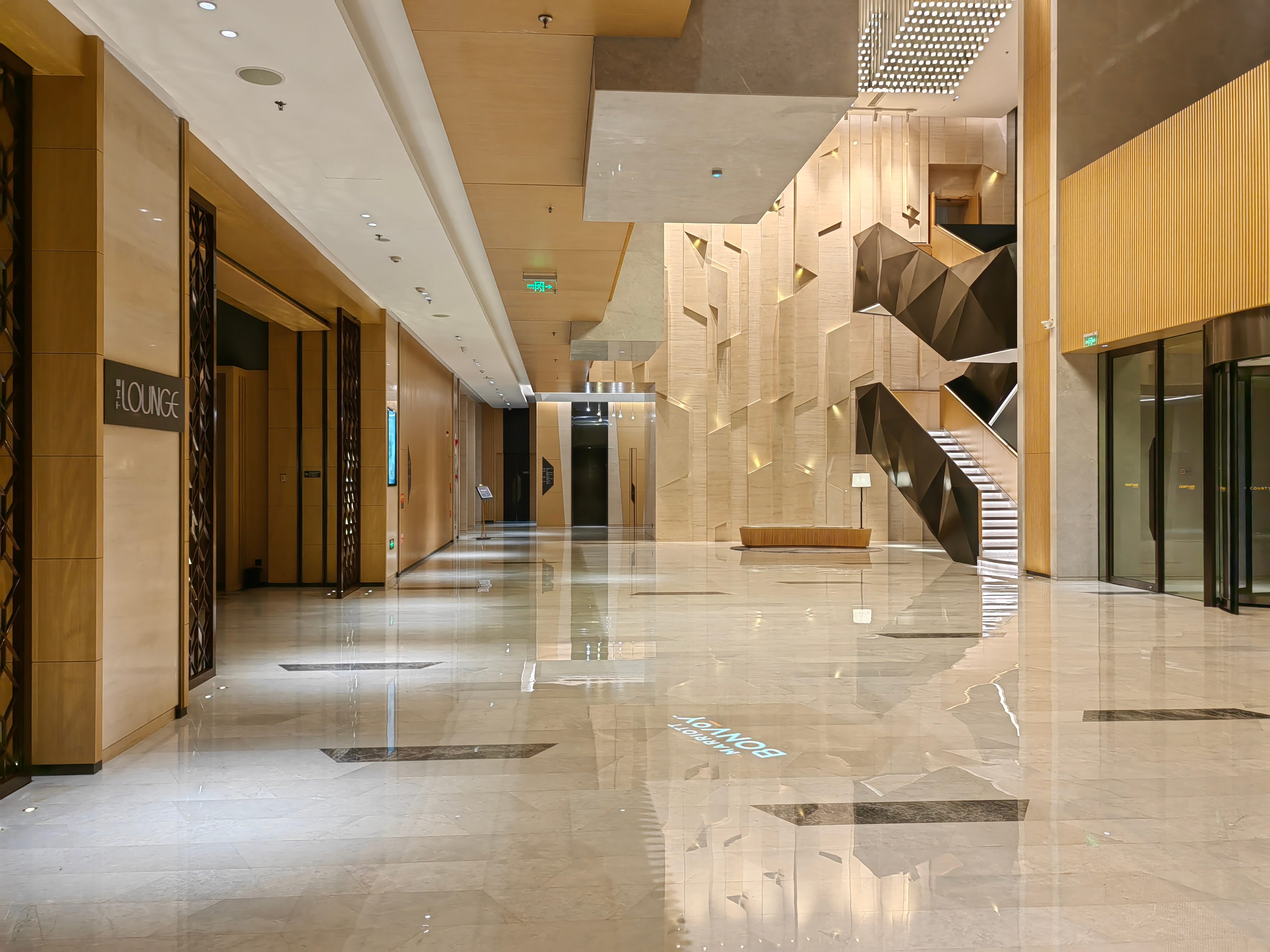 ȷܵĩ˵ɲ@Courtyard by Marriott Xiamen
