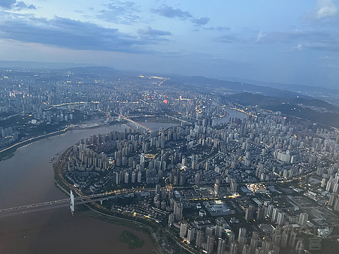 进近航路饱览山城CA1435北京首都-重庆江北，躺飞闪击重庆之旅