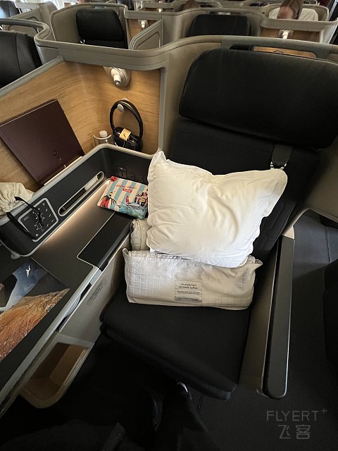 澳洲航空 悉尼-东京 A330商务舱体验