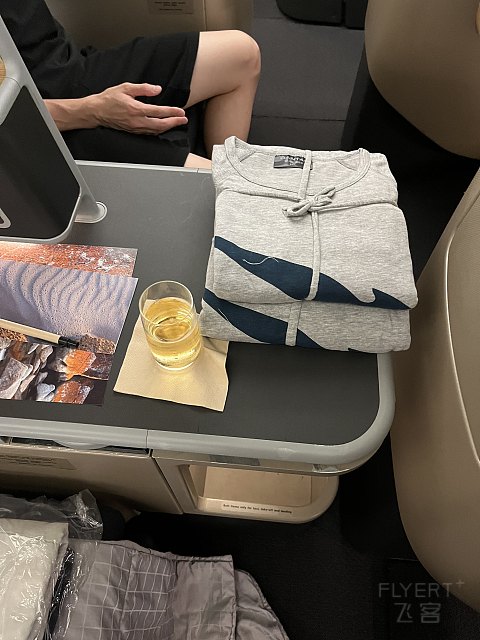 澳洲航空 悉尼-东京 A330商务舱体验