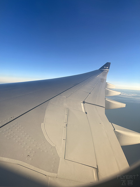 南太平洋珠玉新秀 ｜ 斐济航空新加坡-楠迪-洛杉矶Repo