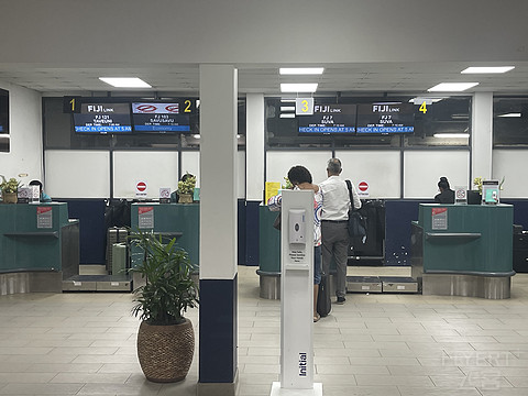 南太平洋珠玉新秀 ｜ 斐济航空新加坡-楠迪-洛杉矶Repo