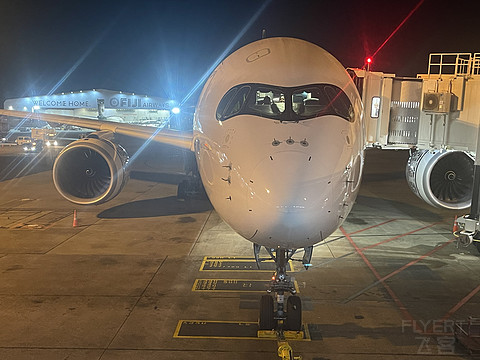 南太平洋珠玉新秀 ｜ 斐济航空新加坡-楠迪-洛杉矶Repo