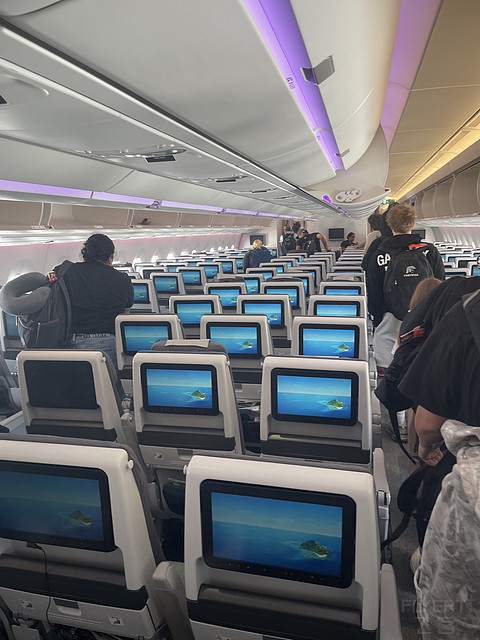 南太平洋珠玉新秀 ｜ 斐济航空新加坡-楠迪-洛杉矶Repo