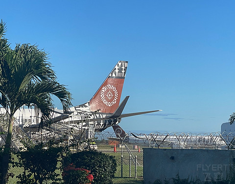 南太平洋珠玉新秀 ｜ 斐济航空新加坡-楠迪-洛杉矶Repo