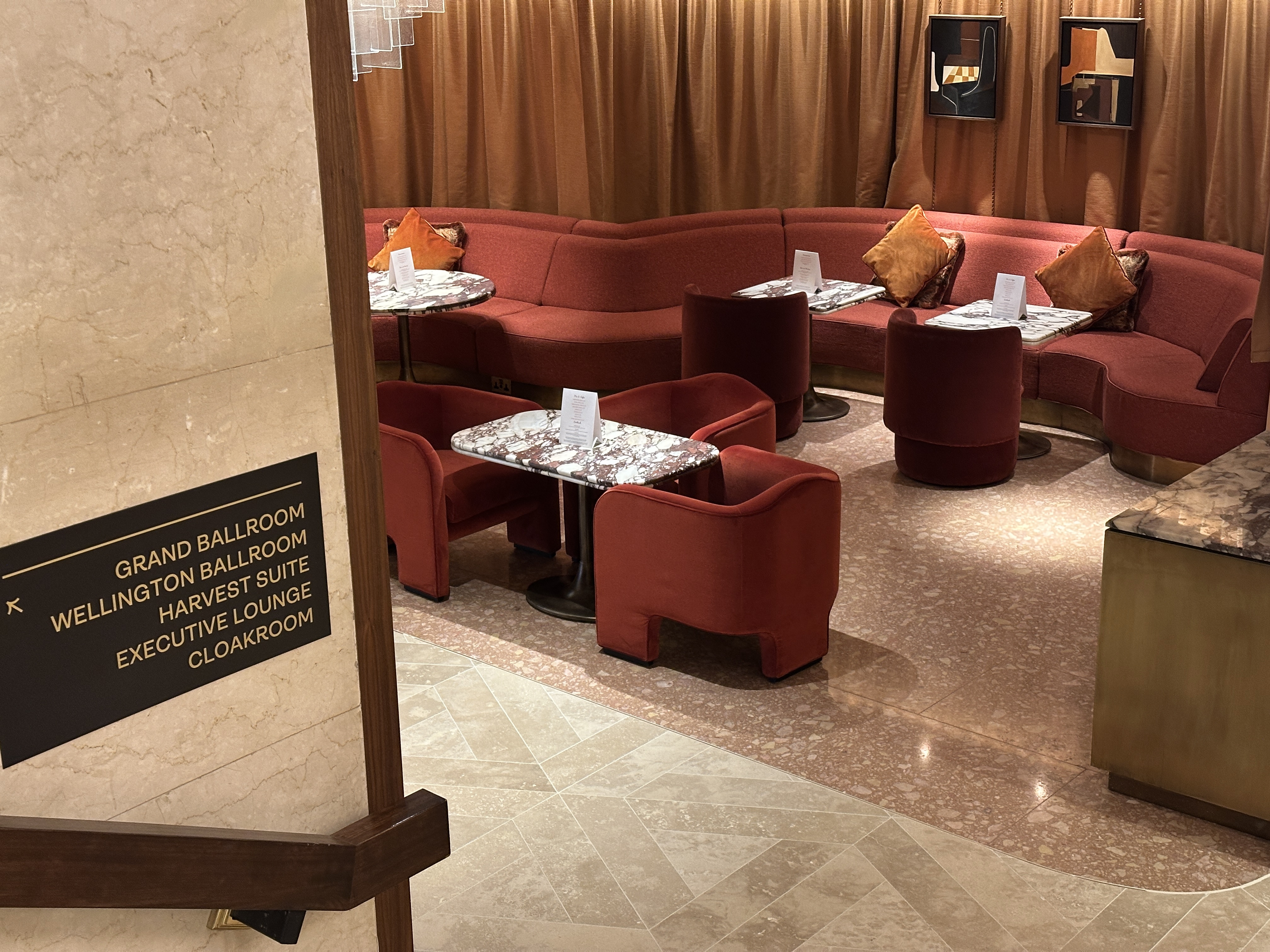 Ӣ׶ع԰ϣס London Hilton on Park Lane