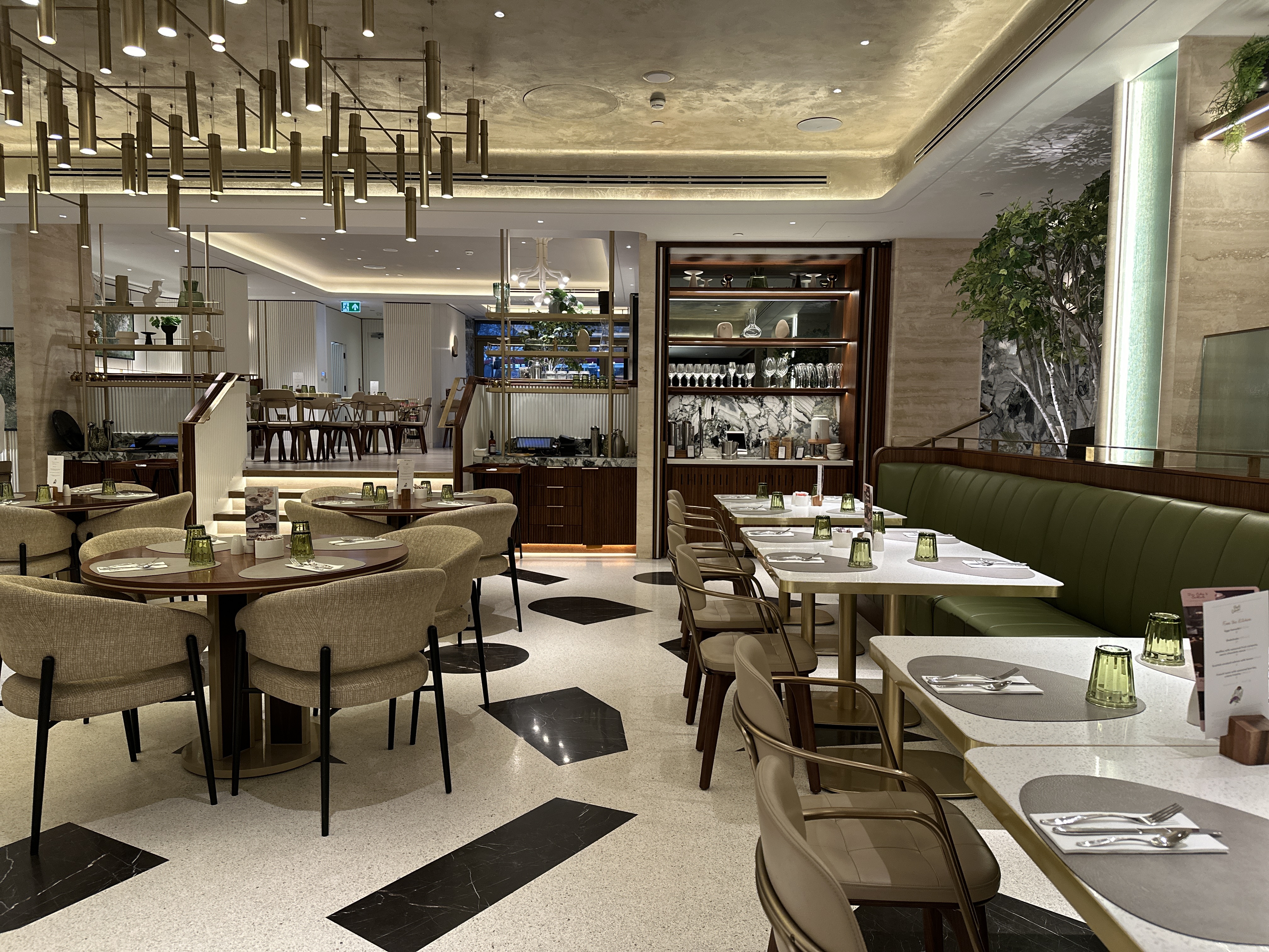 Ӣ׶ع԰ϣס London Hilton on Park Lane