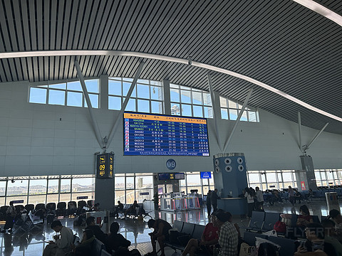海航飞飞乐666第二期｜GS7564喀什徕宁KHG-乌鲁木齐天山URC