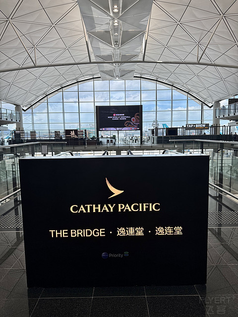 国泰航空A350-900商务舱:香港HKG-大阪关西KIX