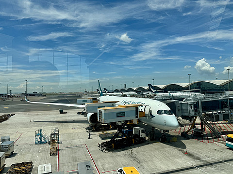 国泰航空A350-900商务舱:香港HKG-大阪关西KIX