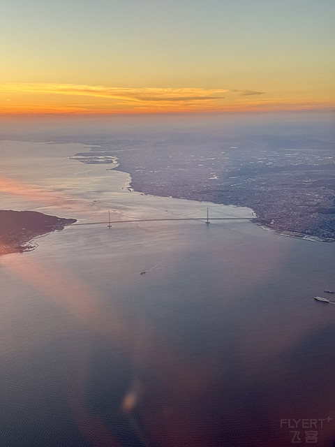 国泰航空A350-900商务舱:香港HKG-大阪关西KIX