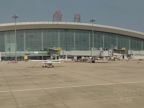 『难得有块好玻璃 | 吾甚悦』上海浦东-营口兰旗HO1051飞行报告