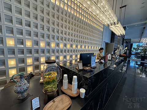 乌鲁木齐高铁站万达颐华酒店🏨Wanda Yi Urumqi Railway Station