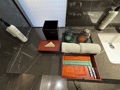 乌鲁木齐高铁站万达颐华酒店🏨Wanda Yi Urumqi Railway Station
