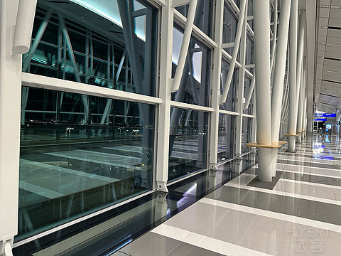 法国航空｜A350 新商务舱｜超宽1A Bulkhead Seat｜HKG-CDG-LHR