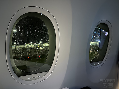 法国航空｜A350 新商务舱｜超宽1A Bulkhead Seat｜HKG-CDG-LHR