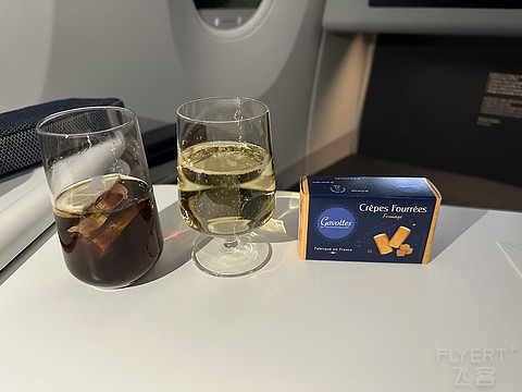 法国航空｜A350 新商务舱｜超宽1A Bulkhead Seat｜HKG-CDG-LHR