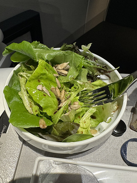 法国航空｜A350 新商务舱｜超宽1A Bulkhead Seat｜HKG-CDG-LHR