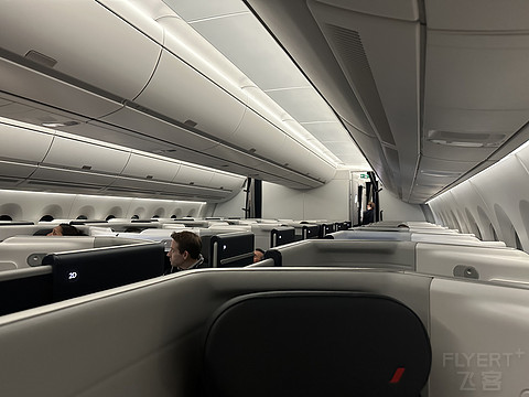 法国航空｜A350 新商务舱｜超宽1A Bulkhead Seat｜HKG-CDG-LHR
