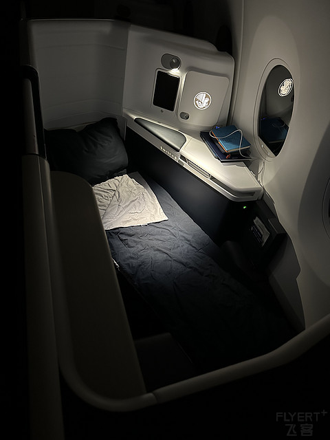 法国航空｜A350 新商务舱｜超宽1A Bulkhead Seat｜HKG-CDG-LHR