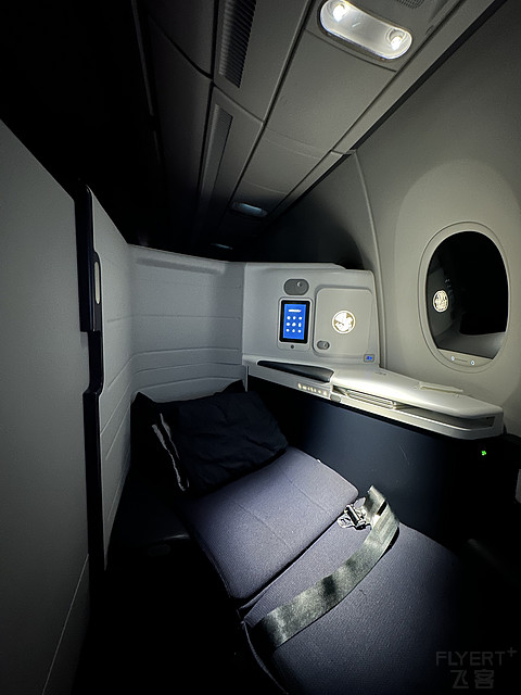 法国航空｜A350 新商务舱｜超宽1A Bulkhead Seat｜HKG-CDG-LHR