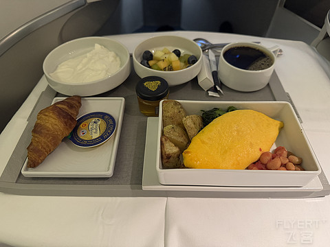 法国航空AF279，🇯🇵羽田-🇫🇷戴高乐商务舱