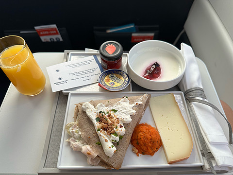 法国航空｜A350 新商务舱｜超宽1A Bulkhead Seat｜HKG-CDG-LHR