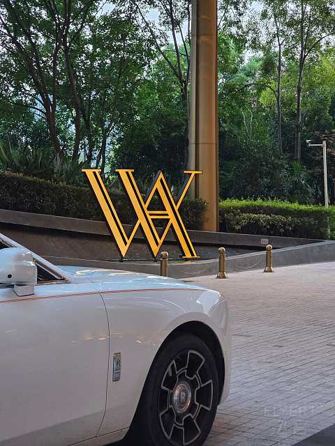 在时钟下相见｜成都华尔道夫酒店双子塔景观房体验
