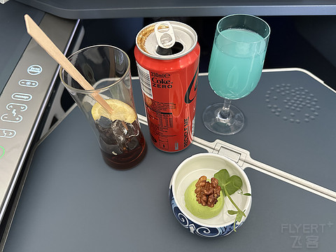 飞跃半个地球 巴西回国记 里约-北京 下篇 | 荷兰皇家航空 KL897 商务舱 AMS-PEK