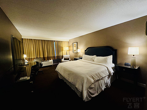 风城周边的静谧小镇 | Sheraton Lisle Naperville 行政房型入住简报