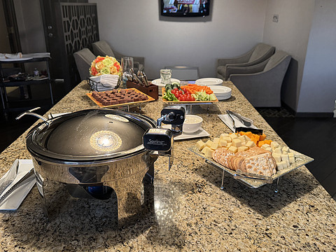 风城周边的静谧小镇 | Sheraton Lisle Naperville 行政房型入住简报