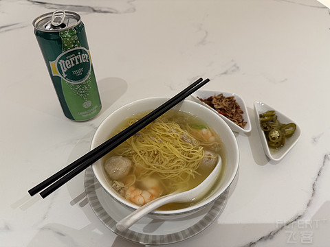 新航商务舱｜SQ636 新加坡-东京 飞行报告