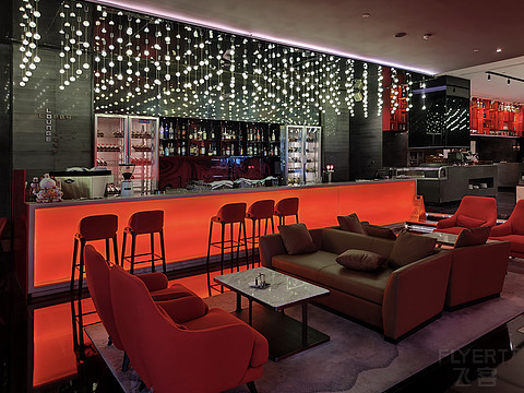 海派回响｜上海证大美爵酒店｜豪华套房