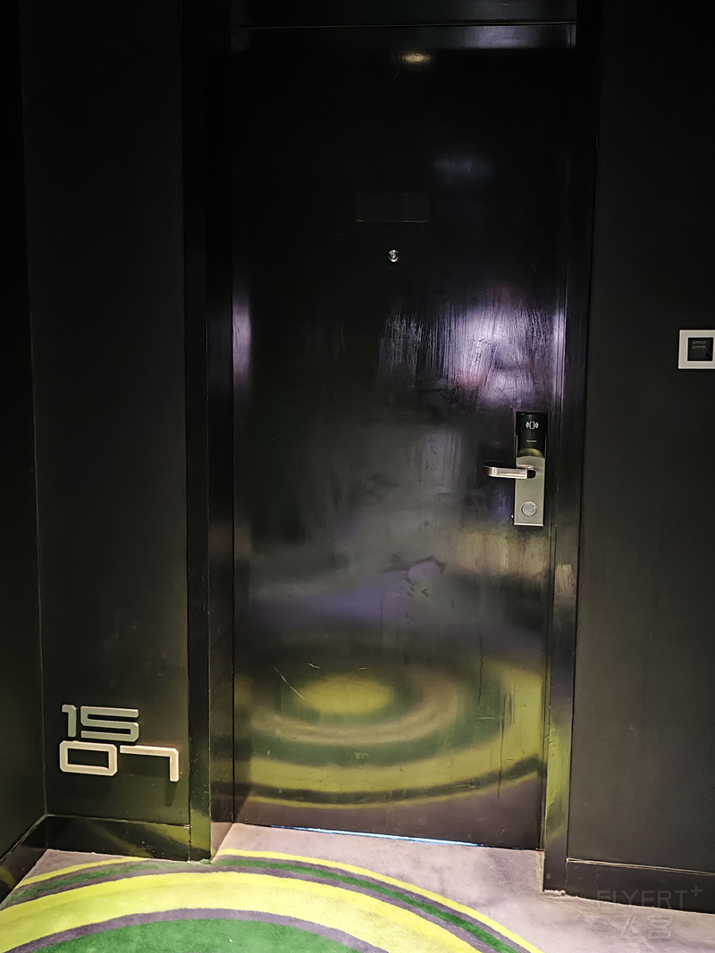 140055SNWc3JwvFB6RoilF.jpg