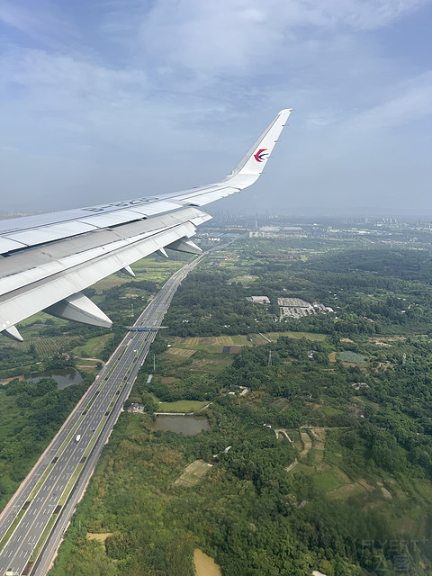 GO WEST “云端两小时，沪蓉双城记” MU5409航班飞行体验
