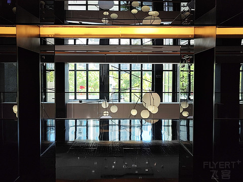海派回响｜上海证大美爵酒店｜豪华套房