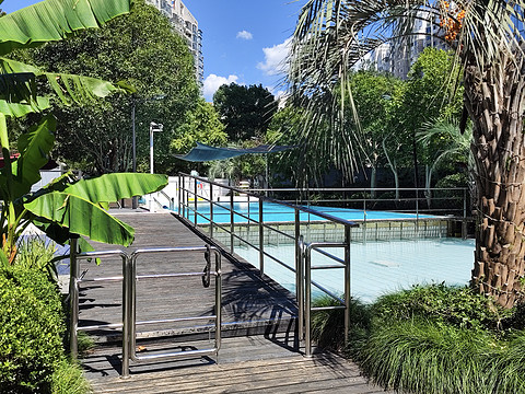 海派回响｜上海证大美爵酒店｜豪华套房