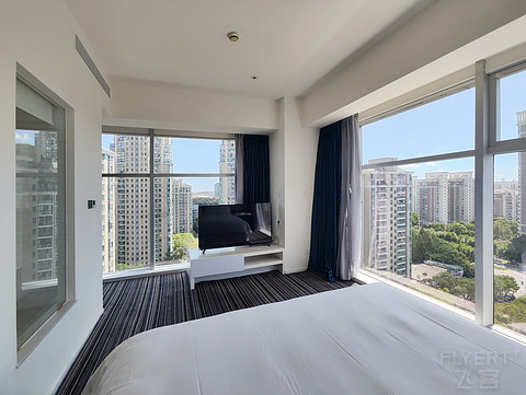海派回响｜上海证大美爵酒店｜豪华套房