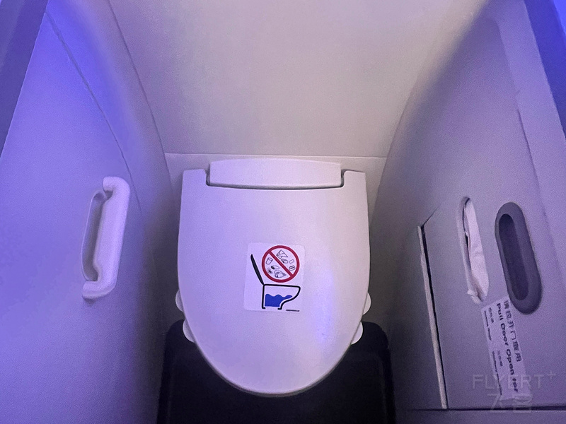 090423IIEGOXMKOKKXFUDL.png