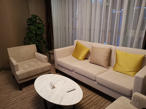 岩羊跃处苔犹动,朔气凝时势欲奔@Courtyard by Marriott Yinchuan 岩羊跃处苔犹动,朔气凝时势欲奔@Courtyard by Marriott Yinchuan
